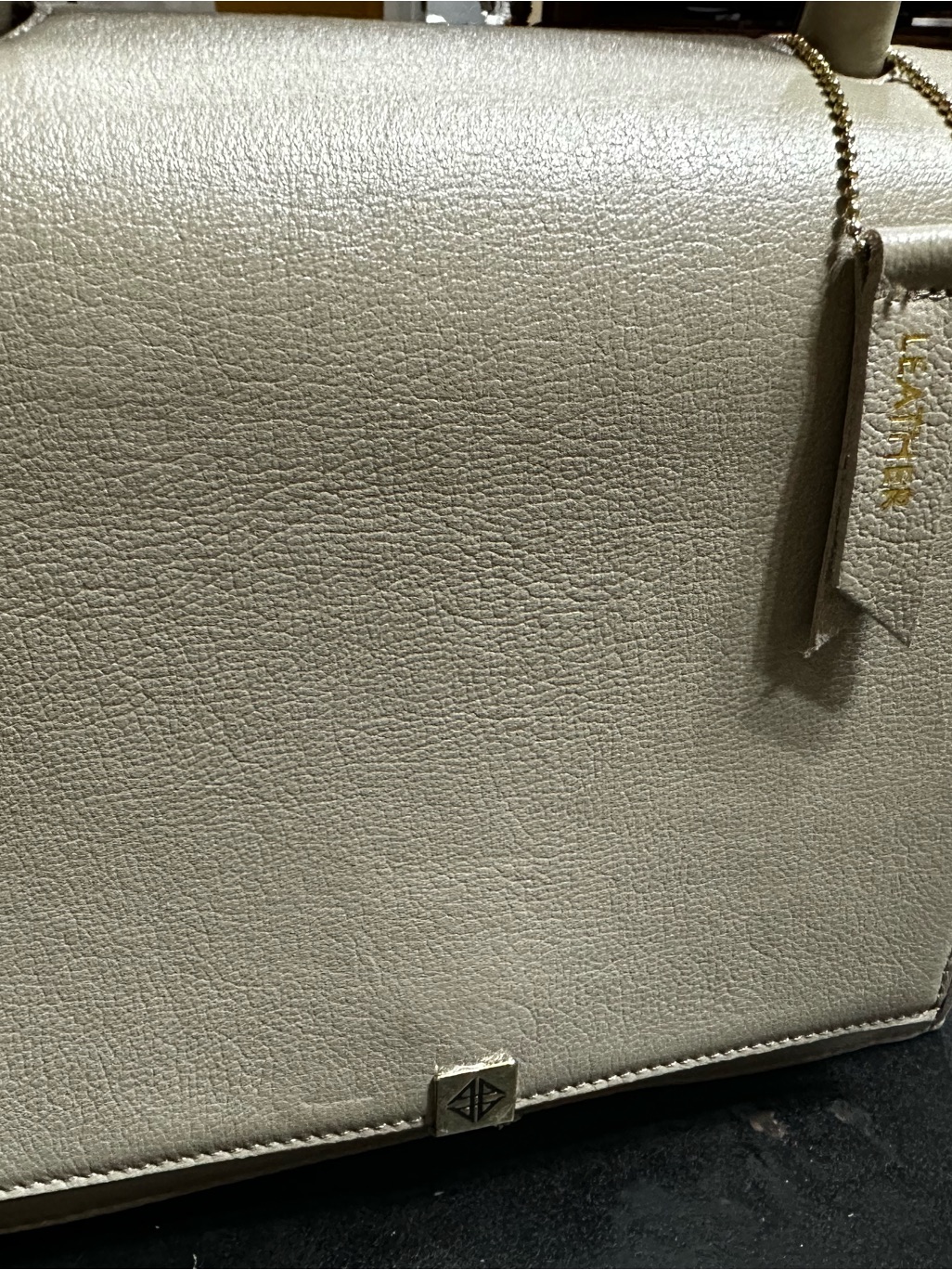 Leather Tote Bag In Light Ivory Beige. Antonio Melani